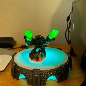 Skylanders Lot.  41 Skylanders.  2 Games. 2 Portals.